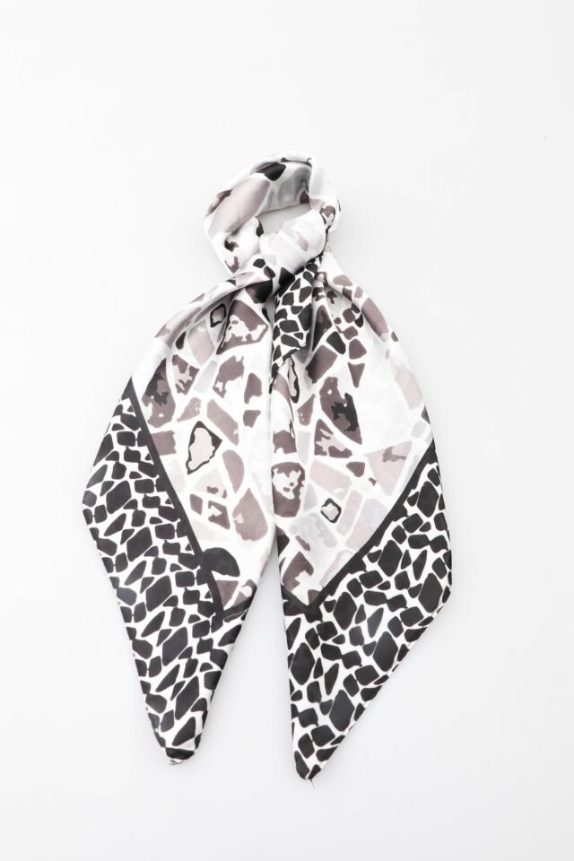Foulard Noir & Blanc